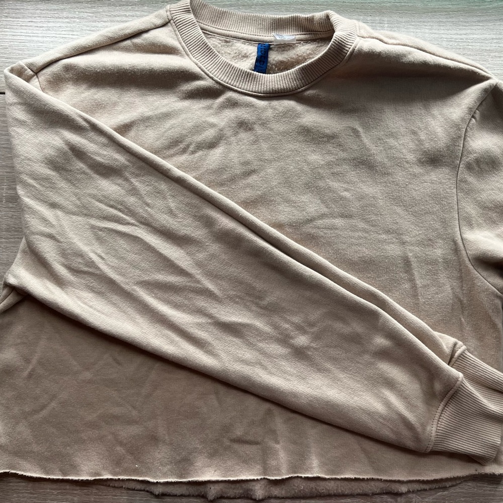Cropped sweatshirt